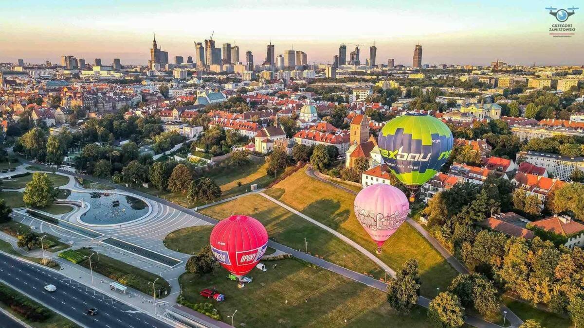 Apartament Forum 3 Metro Fast Wifi 400 Mbs Tv Hbo Disney+ Warszawa
