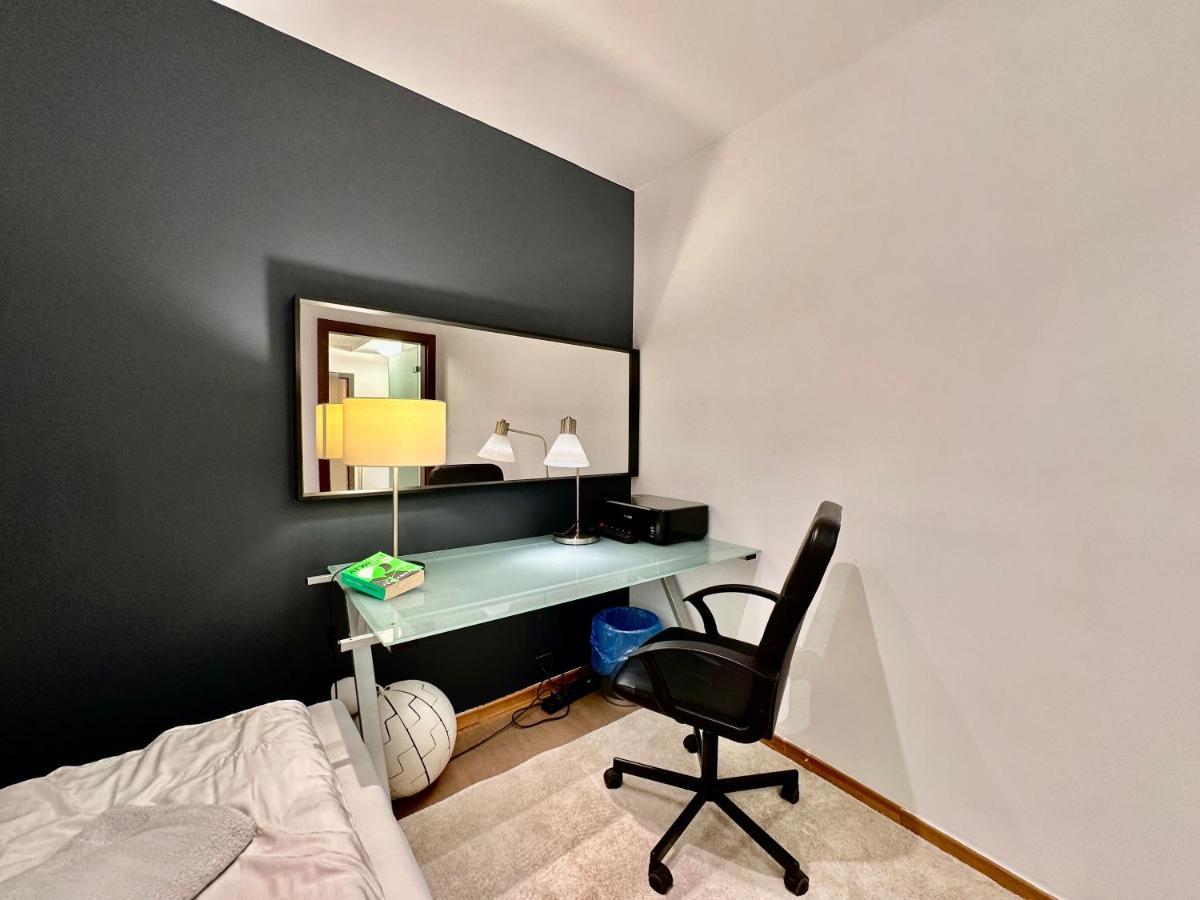 Forum 3 Metro Fast Wifi 400 Mbs Tv Hbo Disney+ Apartament Warszawa