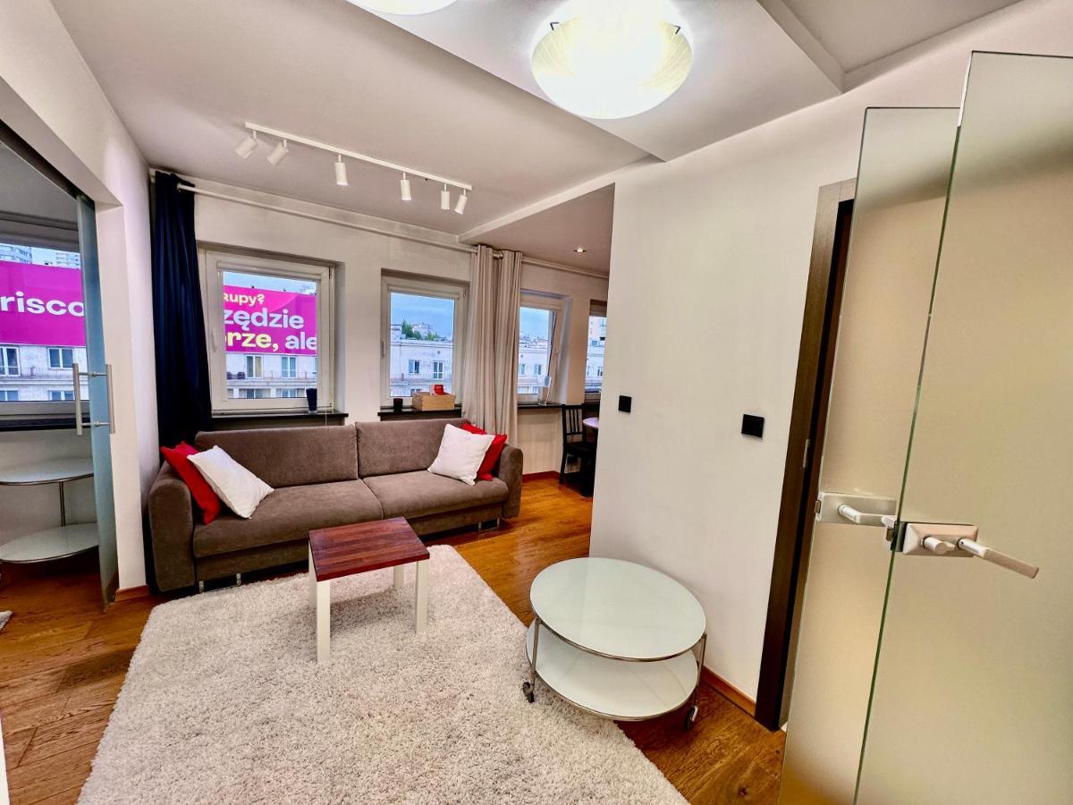 Forum 3 Metro Fast Wifi 400 Mbs Tv Hbo Disney+ Apartament