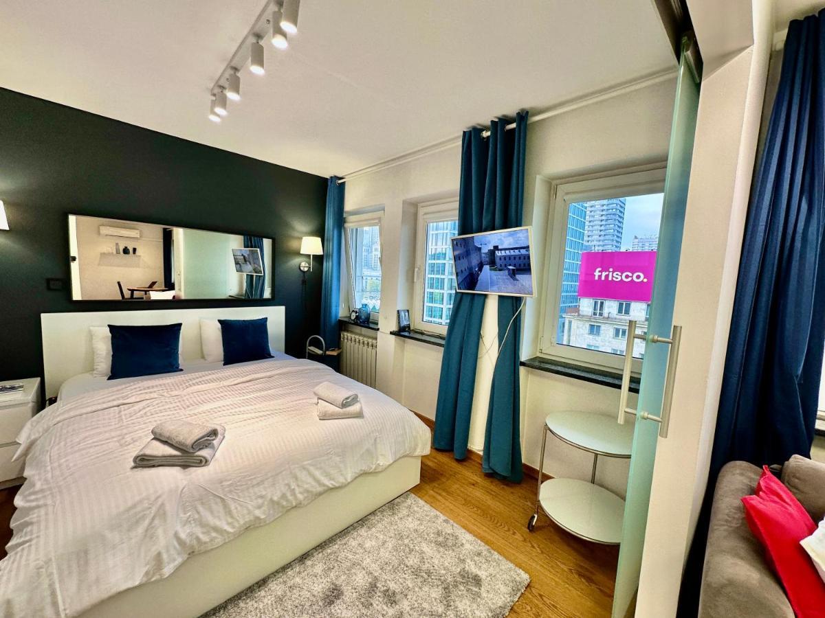 Forum 3 Metro Fast Wifi 400 Mbs Tv Hbo Disney+ Apartament