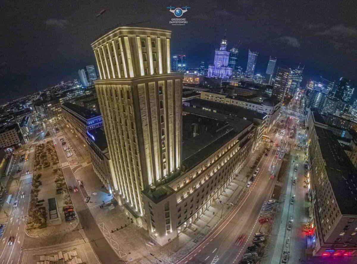 Apartament Forum 3 Metro Fast Wifi 400 Mbs Tv Hbo Disney+ Warszawa