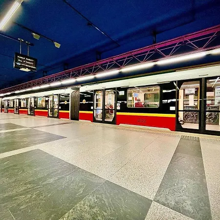 Forum 3 Metro Fast Wifi 400 Mbs Tv Hbo Disney+ Warszawa Zewnętrze zdjęcie
